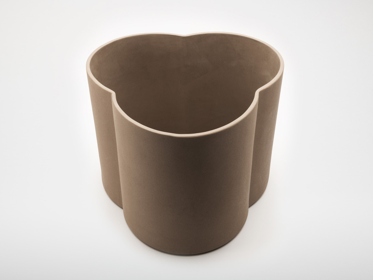 Cicladi Flower Pot  by Danese Artemide Design Accessories